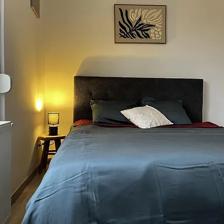 2 Chambres, 15 Minutes A Pieds De La Gare *