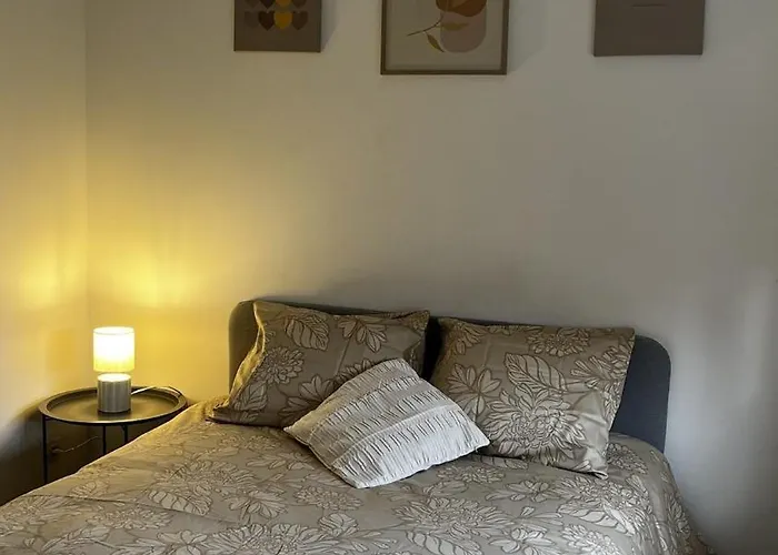 2 Chambres, 15 Minutes A Pieds De La Gare * Amiens